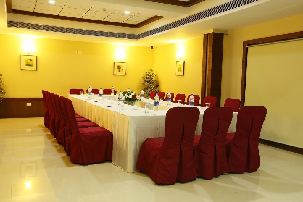 Hotel Moonlit Regency Thodupuzha Exteriér fotografie